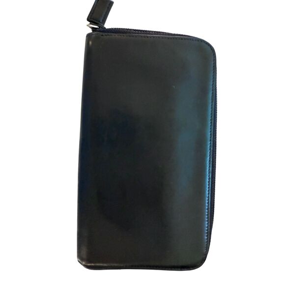 Prada Black Zipper Wallet - Picture 1 of 5